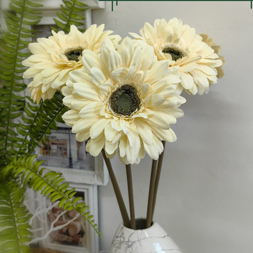 Искусственные цветы в Жигулевске | Цветок искусственный «Гербера», молочно-персиковая, одиночный