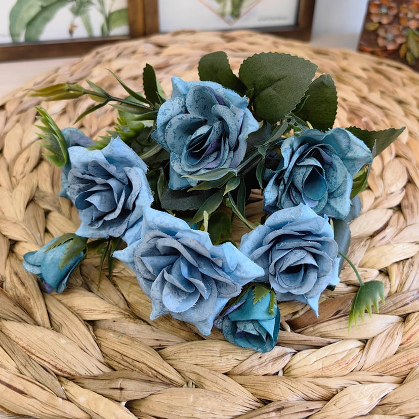 Искусственные цветы в Жигулевске | Цветы искусственные «Розы», синие, букет