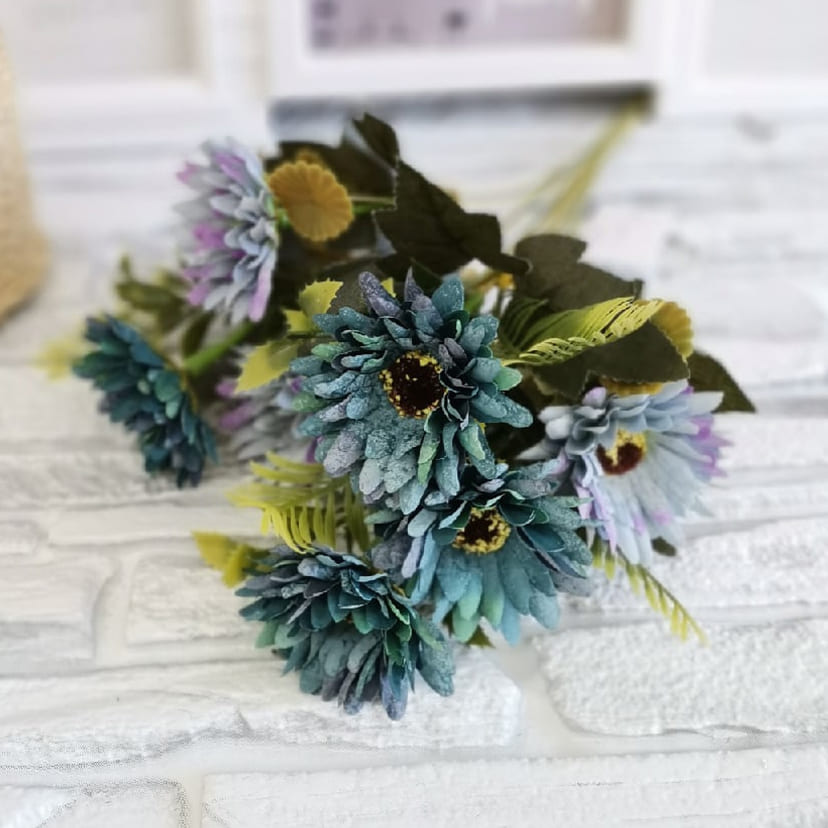 Искусственные цветы в Жигулевске | Цветы искусственные «Ромашки», фиолетово-голубые, букет